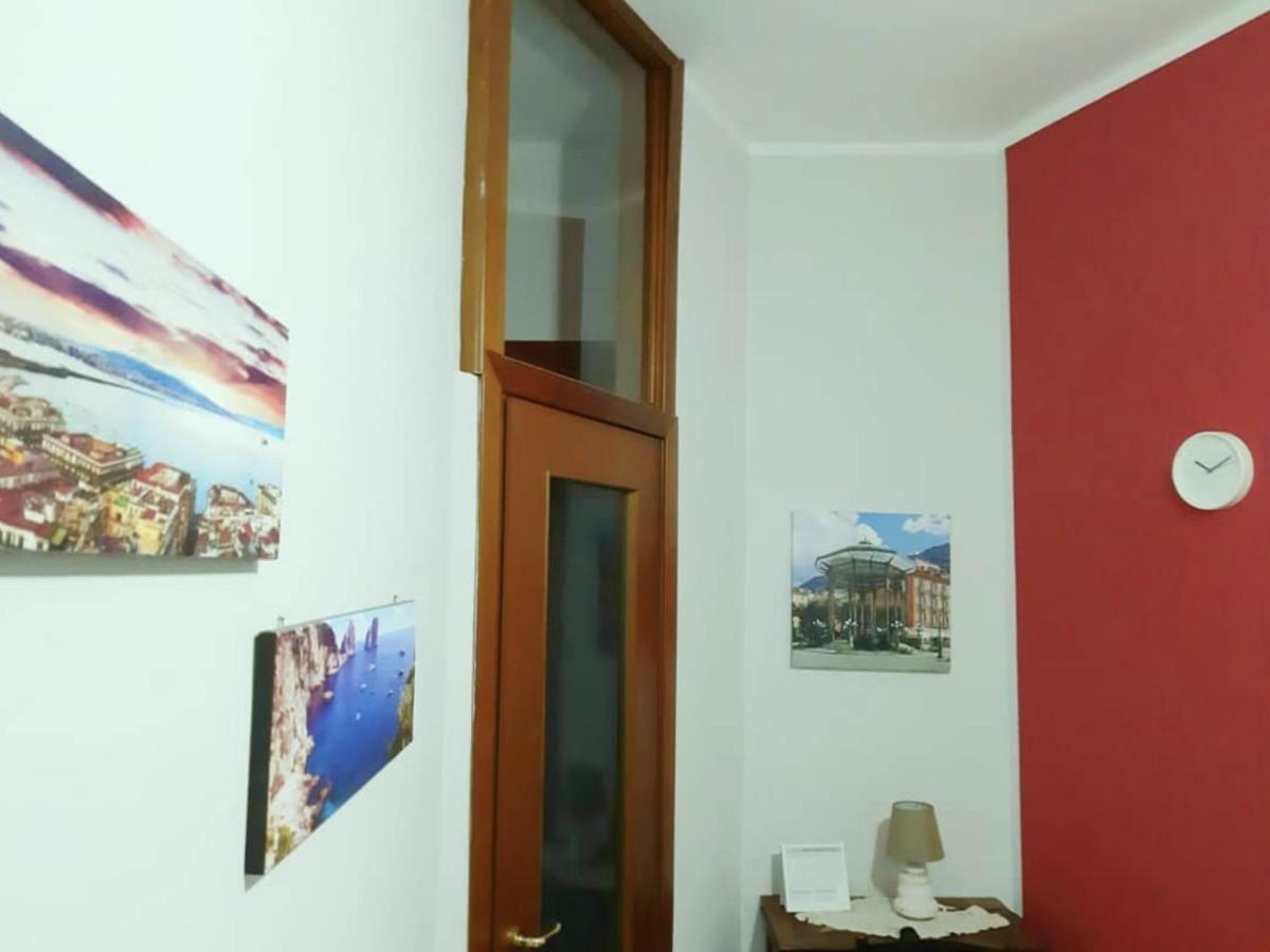 Casa Andrea Tra Napoli E Sorrento Lägenhet Castellammare di Stabia Exteriör bild
