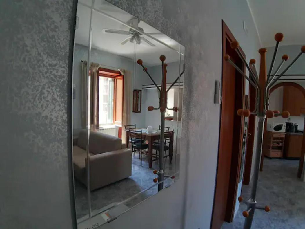 Casa Andrea Tra Napoli E Sorrento Lägenhet Castellammare di Stabia Exteriör bild