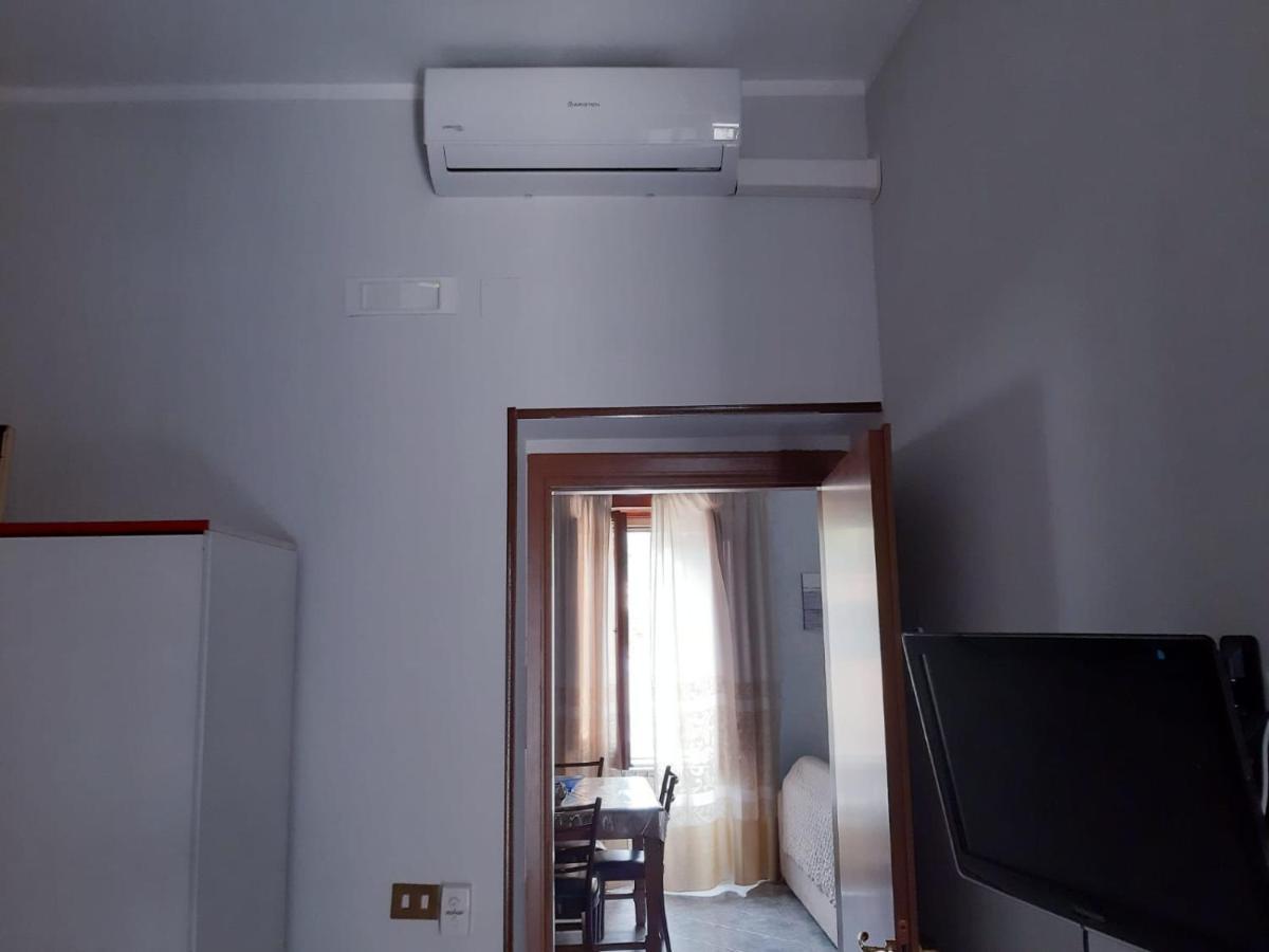 Casa Andrea Tra Napoli E Sorrento Lägenhet Castellammare di Stabia Exteriör bild