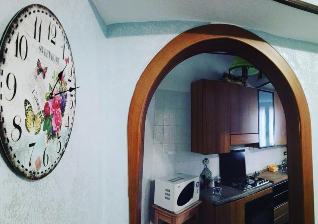 Casa Andrea Tra Napoli E Sorrento Lägenhet Castellammare di Stabia Exteriör bild